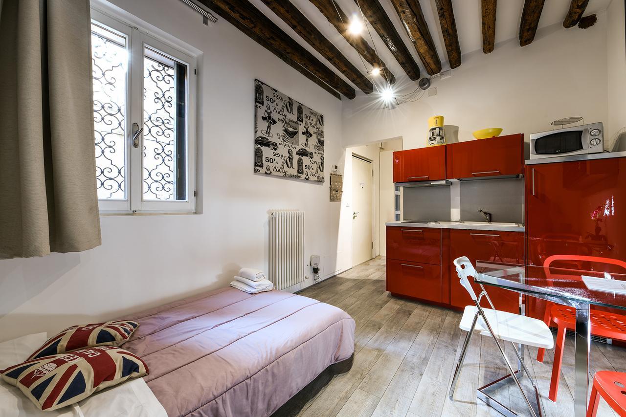 La Perla Lägenhet Venedig Exteriör bild